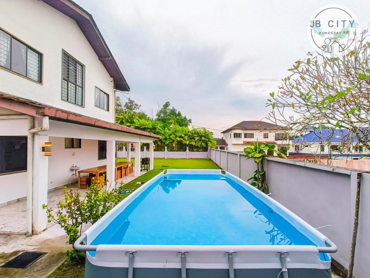 Serene Hill Tropical By Jbcity Holiday home